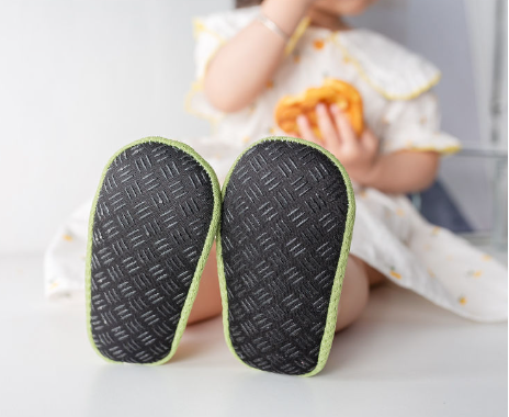 ¡HOT SALE!! BABY CUTE ZAPATICOS ANTIDESLIZANTES MKT J